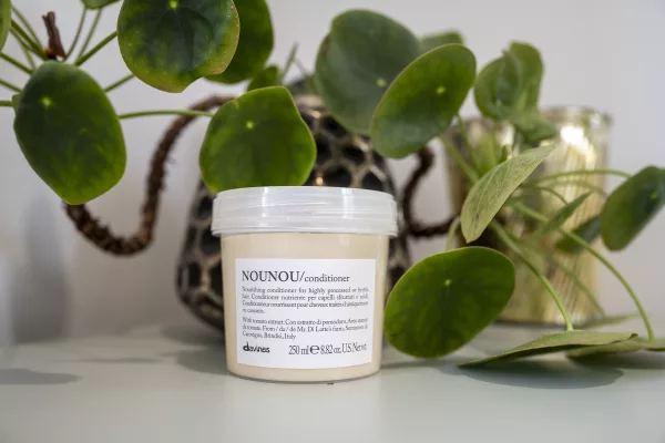 Villa no cottenchy - Coiffeur près d'Amiens - Davines NOUNOU / Conditioner