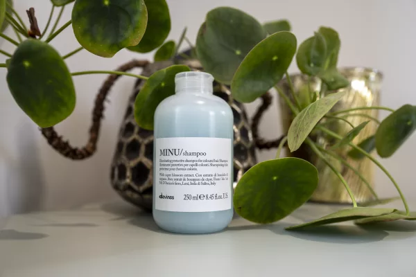 Villa no cottenchy - Coiffeur près d'Amiens - Davines MINU / Shampoo