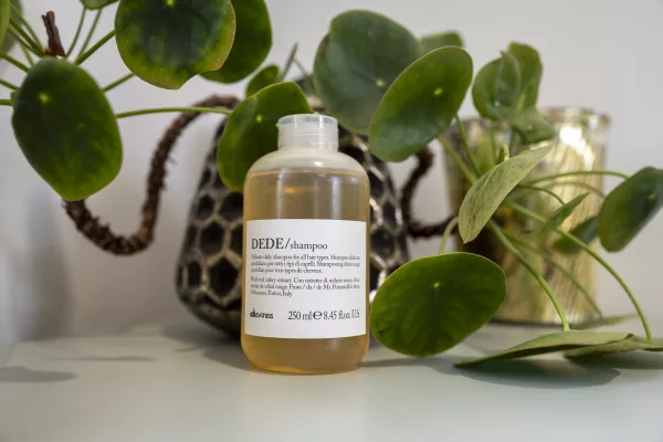 Villa no cottenchy - Coiffeur près d'Amiens - Davines DEDE / Shampoo