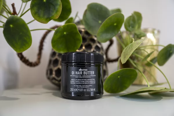 Villa no cottenchy - Coiffeur près d'Amiens - Davines OI Hair Butter