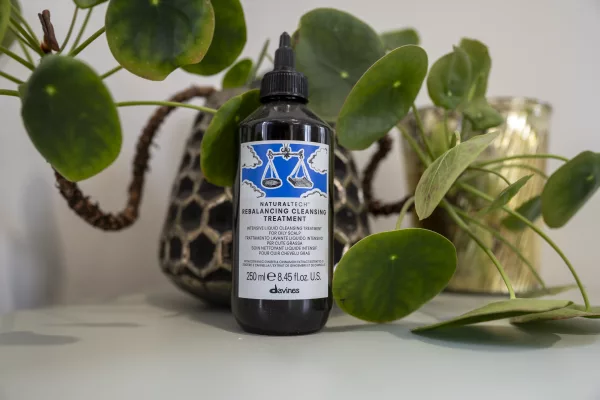 Villa no cottenchy - Coiffeur près d'Amiens - Davines Rebalancing Cleansing Treatment